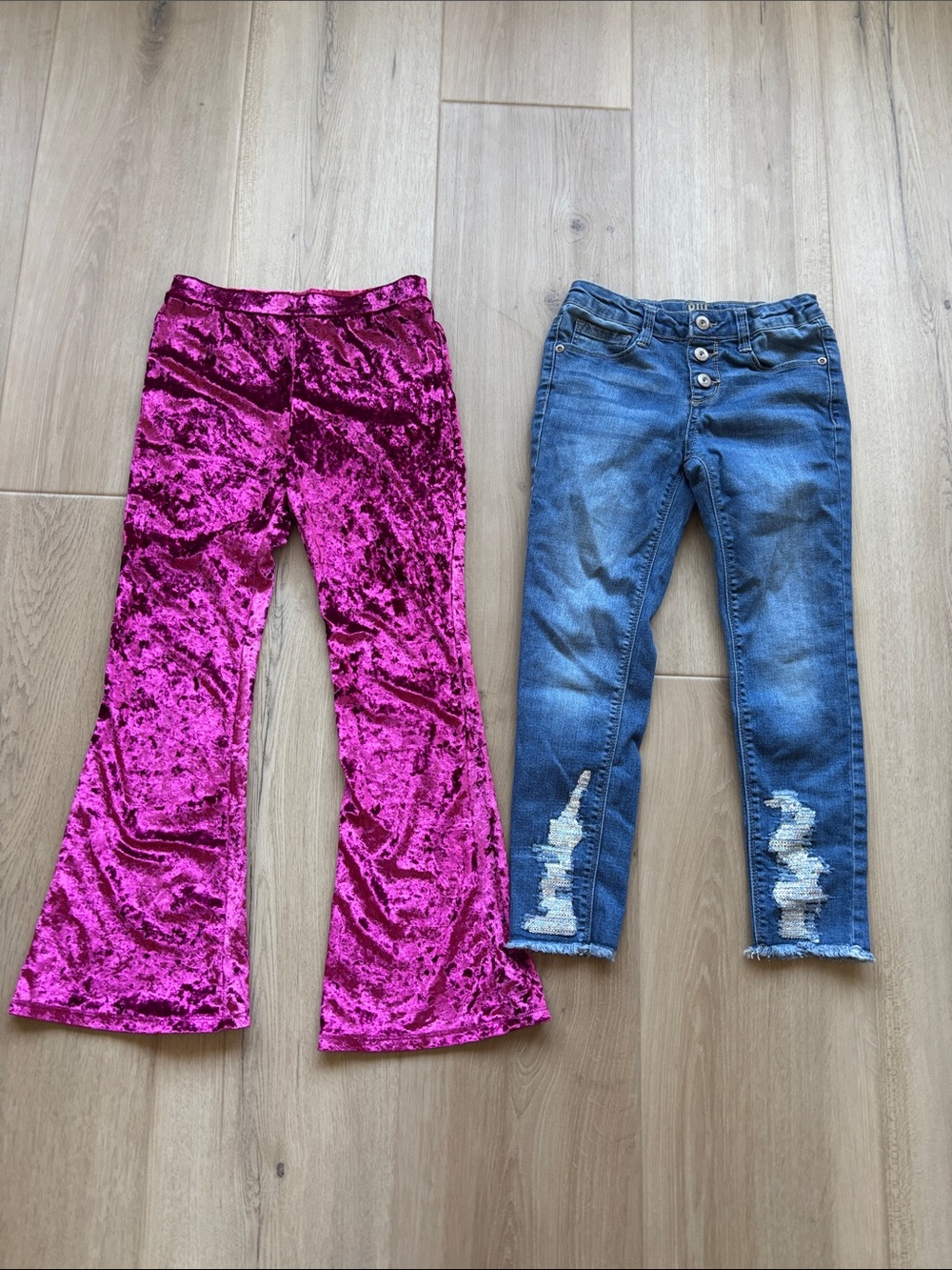 🩷NWOT 2 pairs of girls size 8 pants🩷